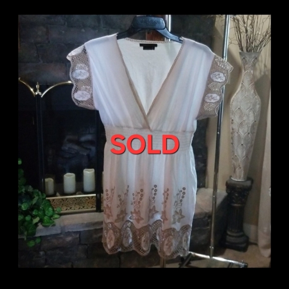 BCBG max top - Picture 1 of 5